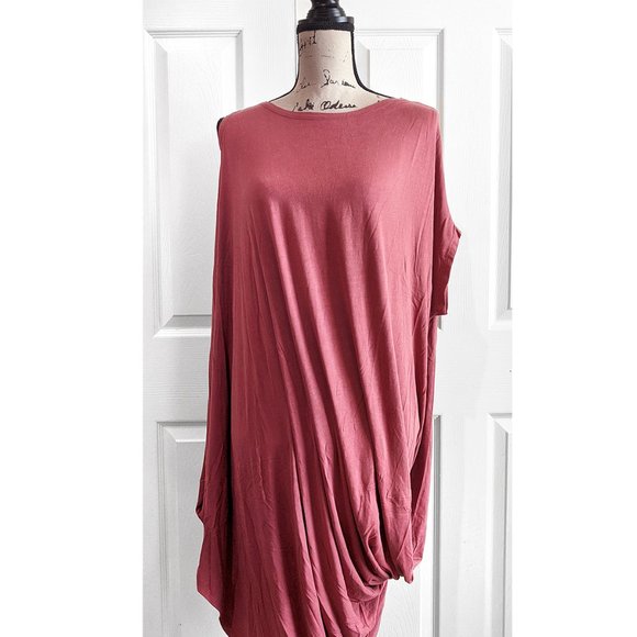 Uneven Short Sleeve Tunic in Marsala - Picture 5 of 5